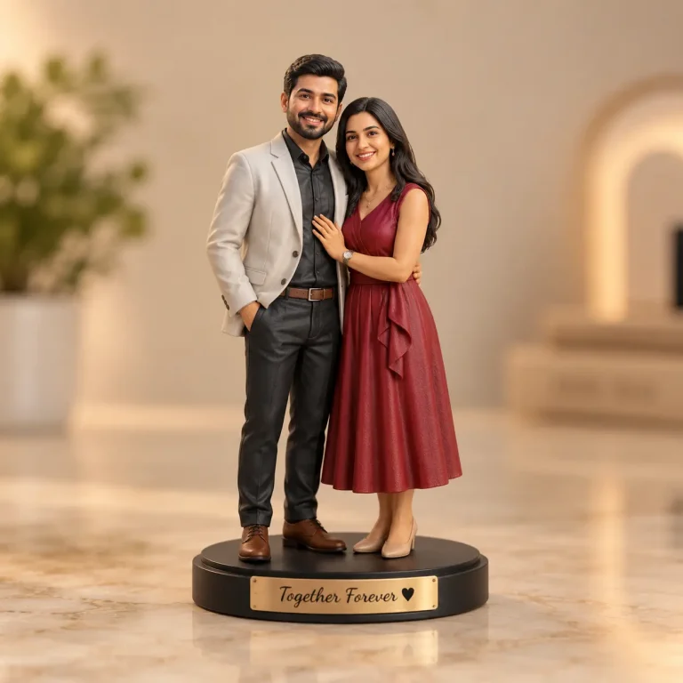Personalised couple miniature